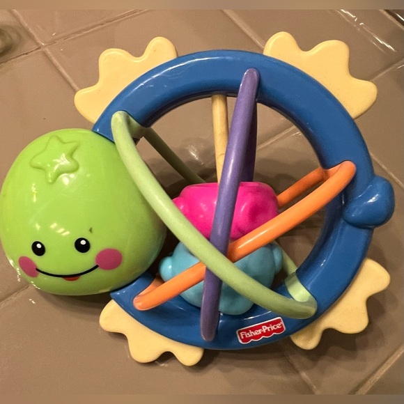 Fisher-Price - Bright Activity Cube and Toy Set 4 DIFFERENT Toys - Picture 14 of 15